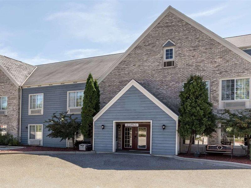 Baymont By Wyndham Mequon Milwaukee Area Hotel Ngoại thất bức ảnh