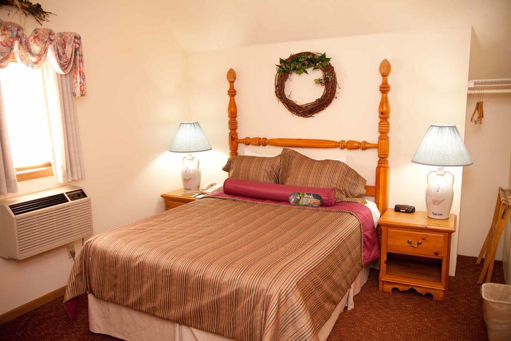 Baymont By Wyndham Mequon Milwaukee Area Hotel Ngoại thất bức ảnh